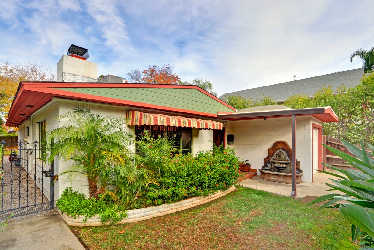 Foto principal - 4833 P St