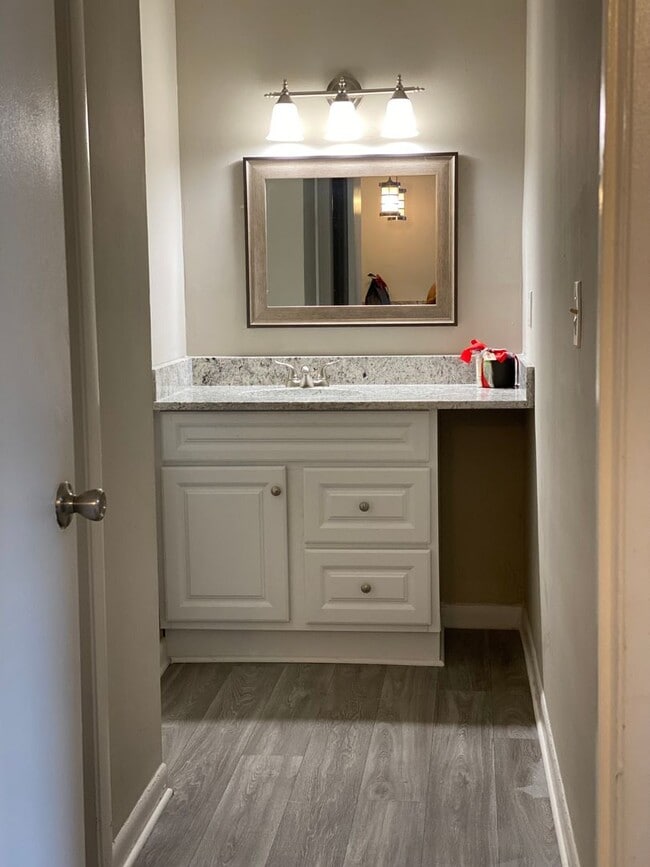 Interior Photo - Hampton Hall Apartments
