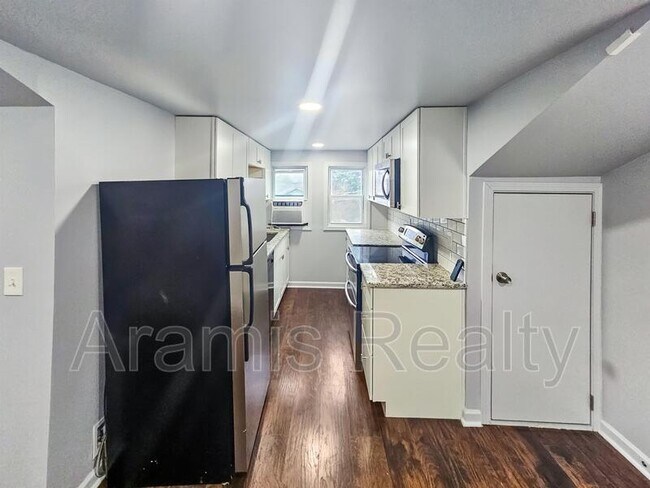 Foto del edificio - 1519 Olympian Way SW Unit D - 1