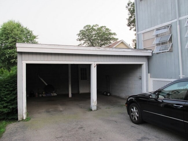 Building Photo - 124-126-126 Cleveland Ave