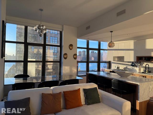 Foto del edificio - 2 bedroom in Brooklyn NY 11222