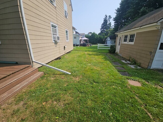 Foto del edificio - 465 Beecher St