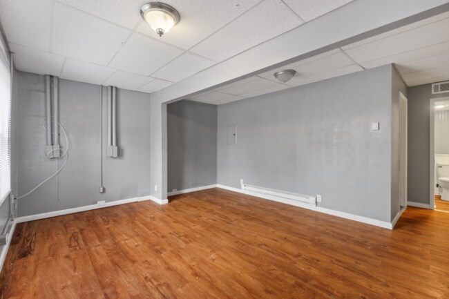 Building Photo - 3749 S Washington St