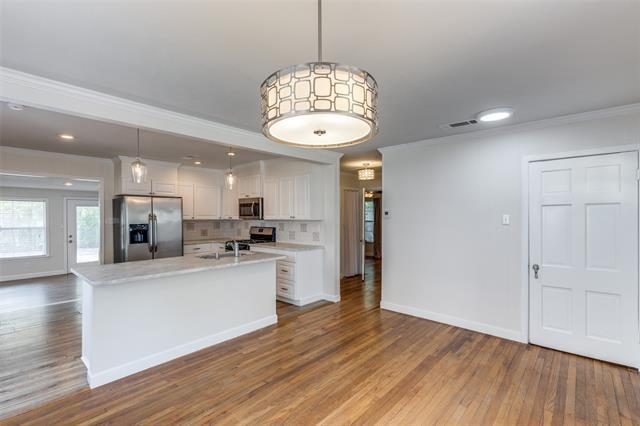 Foto del edificio - 852 Northwood Rd