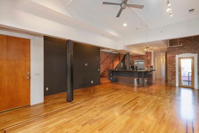 Photo - 2445 North Clarkson street Townhome