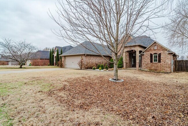 Foto del edificio - 602 SW Barn Valley Rd