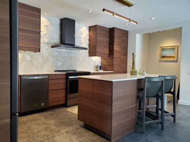 Foto del edificio - 2831 Sunflower Loop S