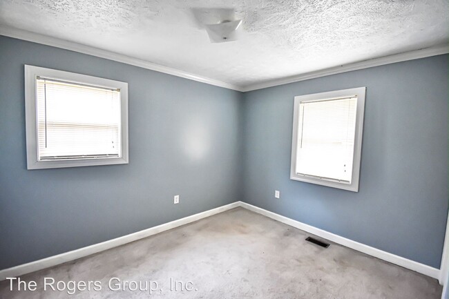 Foto del edificio - 3 br, 1 bath House - 2585 Brogden Rd