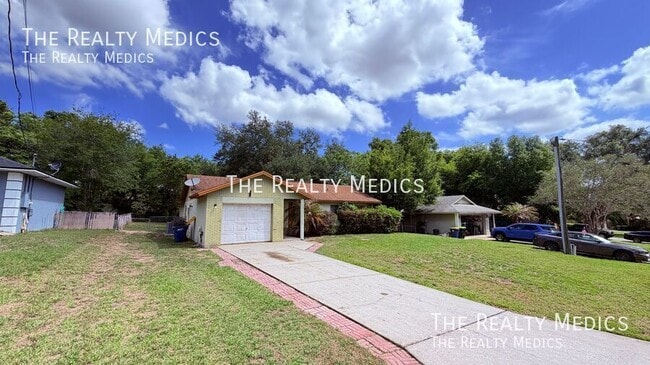 Foto del edificio - 104 E Osceola St