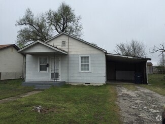 Building Photo - 806 Seymour