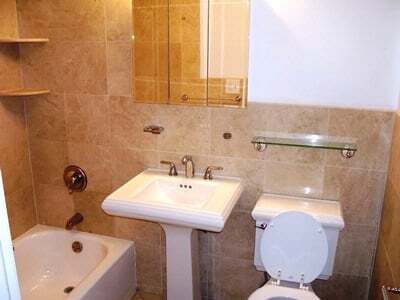 Foto del edificio - 279 E 10th St