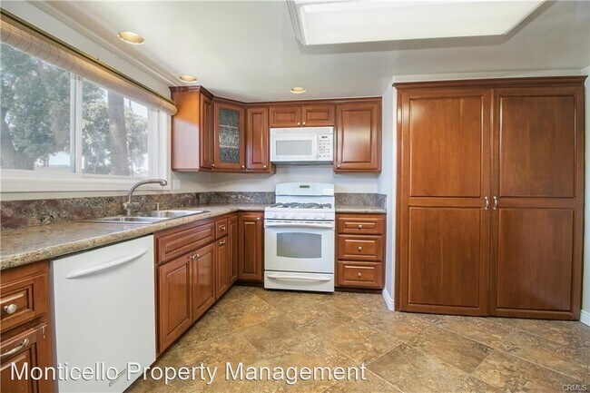 Foto del edificio - 4 br, 2.5 bath House - 21162 Surfwood Lane