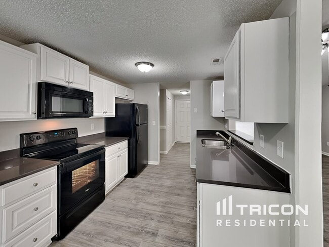 Building Photo - 4815 Harri Ann Dr