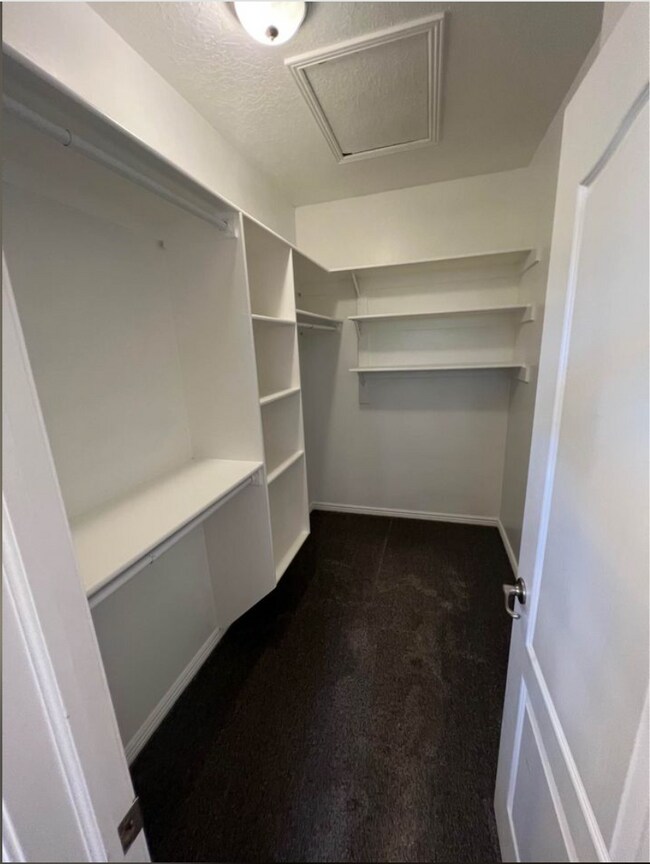 Building Photo - 1474 W 10 S