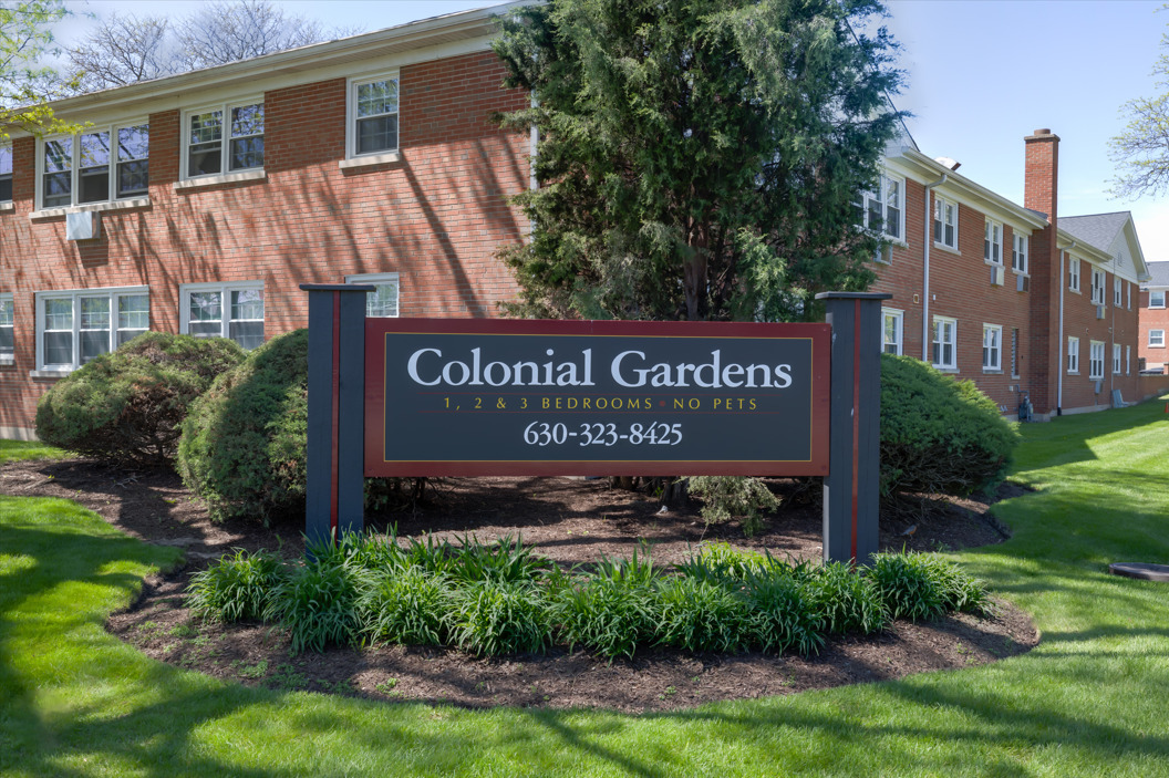 Primary Photo - Colonial Gardens