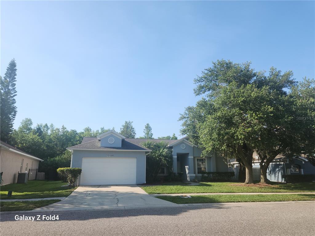 Foto principal - 13489 Falcon Pointe Dr