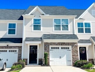 Building Photo - 415 Huntingdale Pl