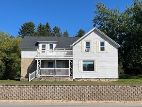 Building Photo - 1305 Merrill Ave