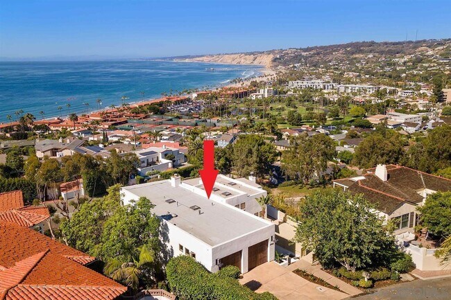 Foto del edificio - 7784 Lookout Dr