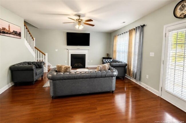 Building Photo - 3541 Castlefield Ln