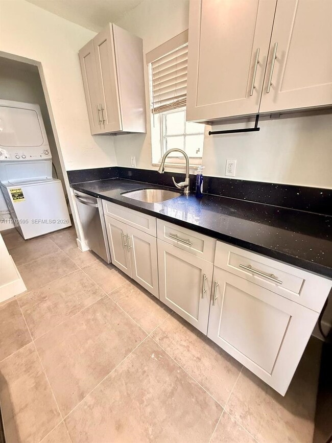 Foto del edificio - 4021 SW 27th St