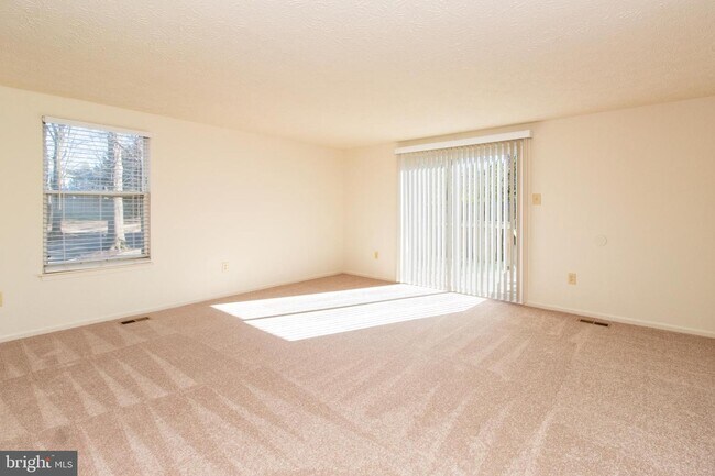 Building Photo - 1200 Patriot Ln
