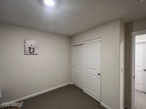 Foto del edificio - 5 br, 3 bath House - 5575 York Mountain Lane