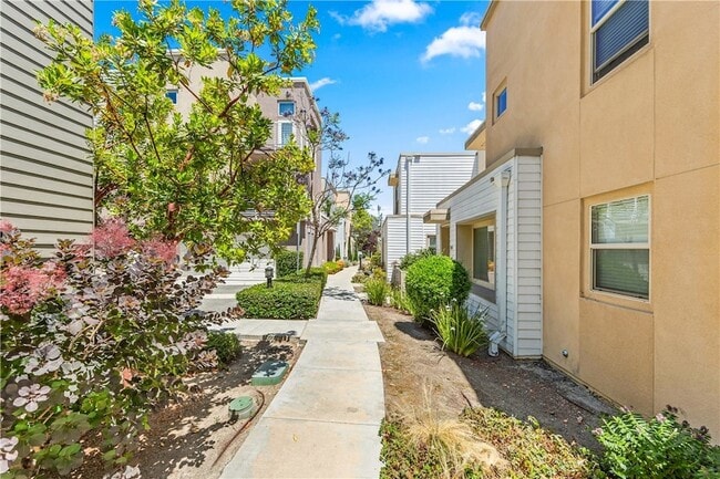 Building Photo - 706 Colorado Cir
