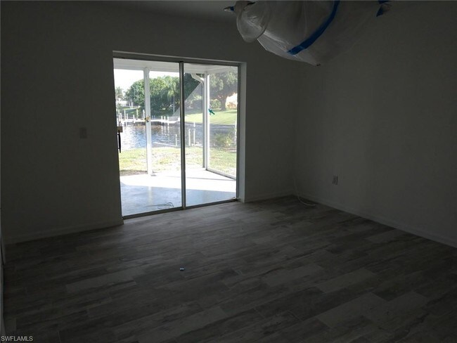 Foto del edificio - 1625 Country Club Blvd