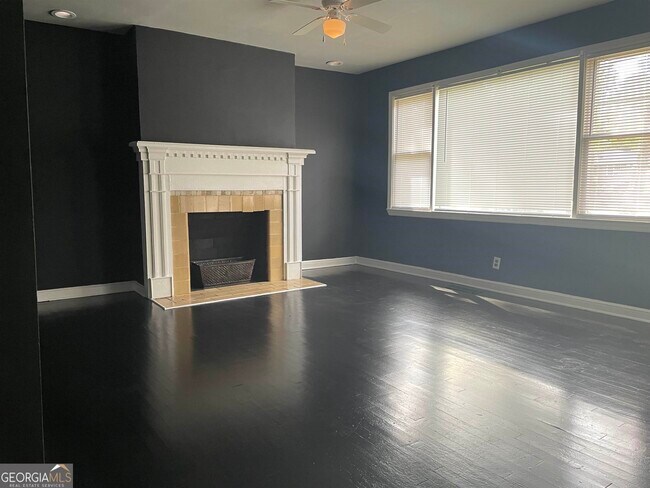 Foto del edificio - 2961 Tribble Ln NW