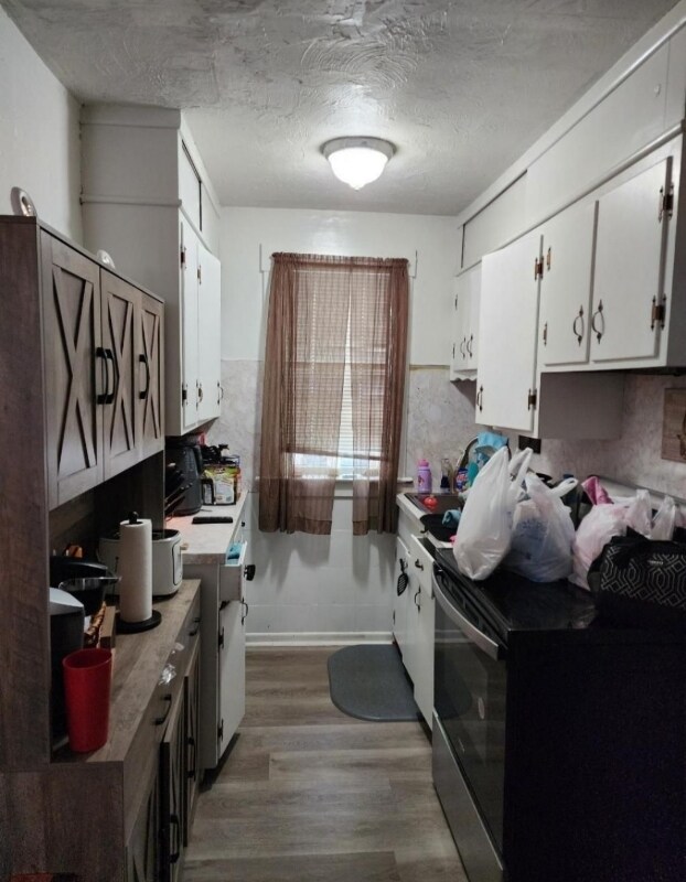 Foto del edificio - 412 Burgess St