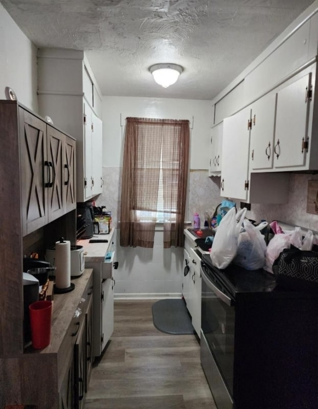 Building Photo - 412 Burgess St