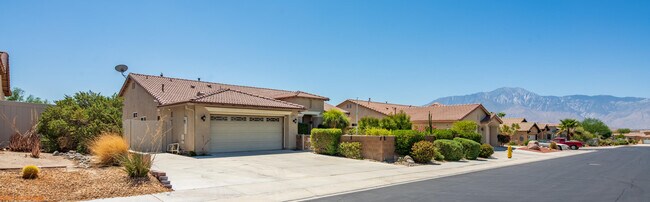 Foto del edificio - 64243 Eagle Mountain Ave