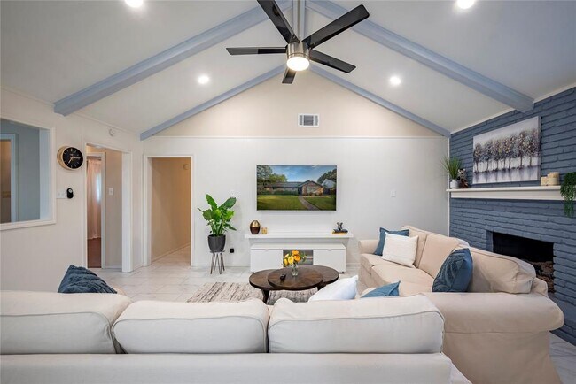 Foto del edificio - 10607 Wickersham Ln