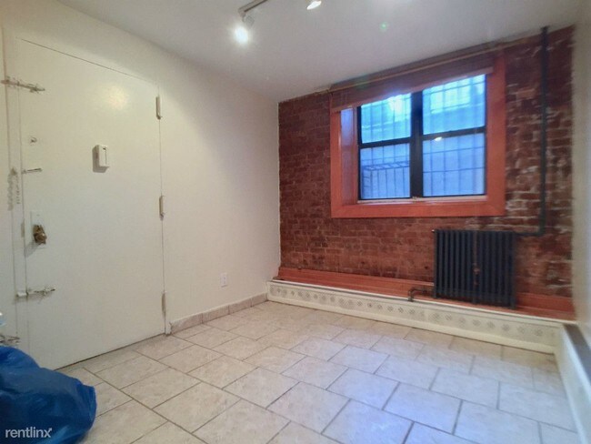 Foto del edificio - 3100 Broadway