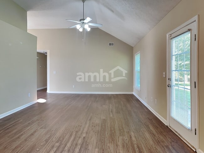Foto del edificio - 2517 Kanlow Dr