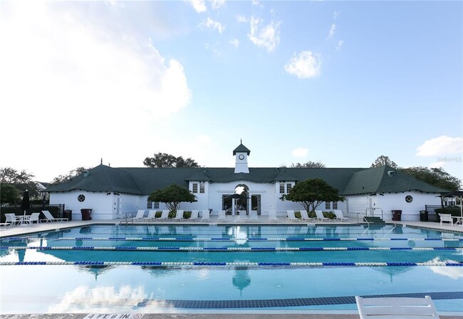 Foto del edificio - 4249 Centergate Ln