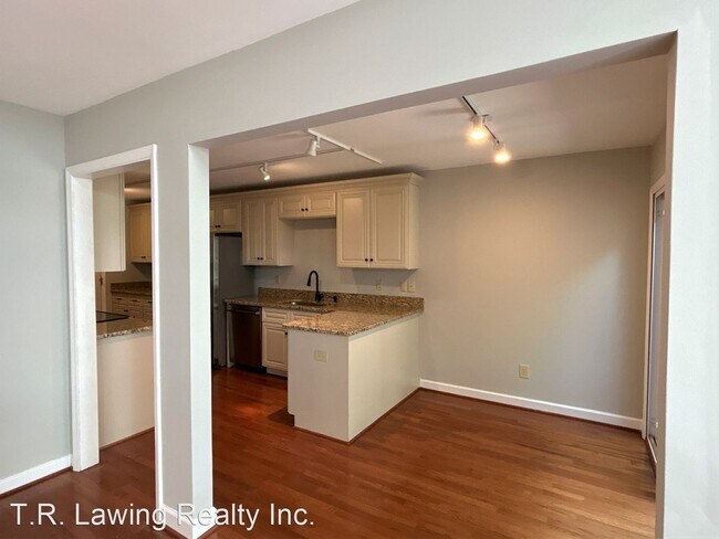 Building Photo - 3 br, 2.5 bath House - 6420 Brandonwood Ct