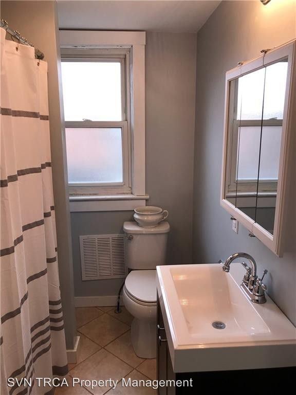 Building Photo - 4 br, 2.5 bath House - 2027 Dartmore St.