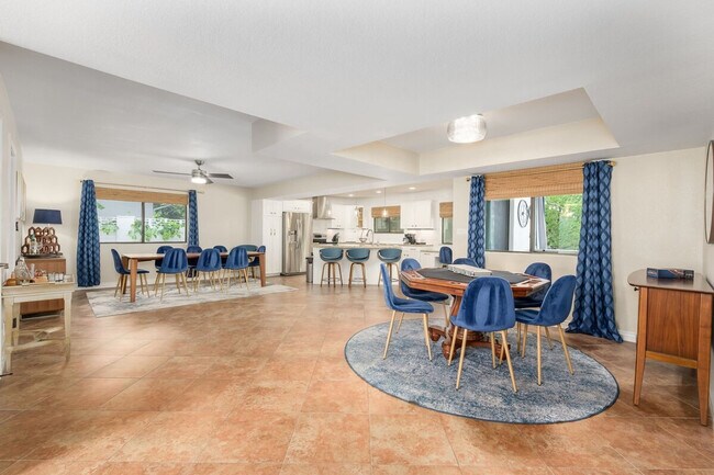 Foto del edificio - 15020 N 7th Dr