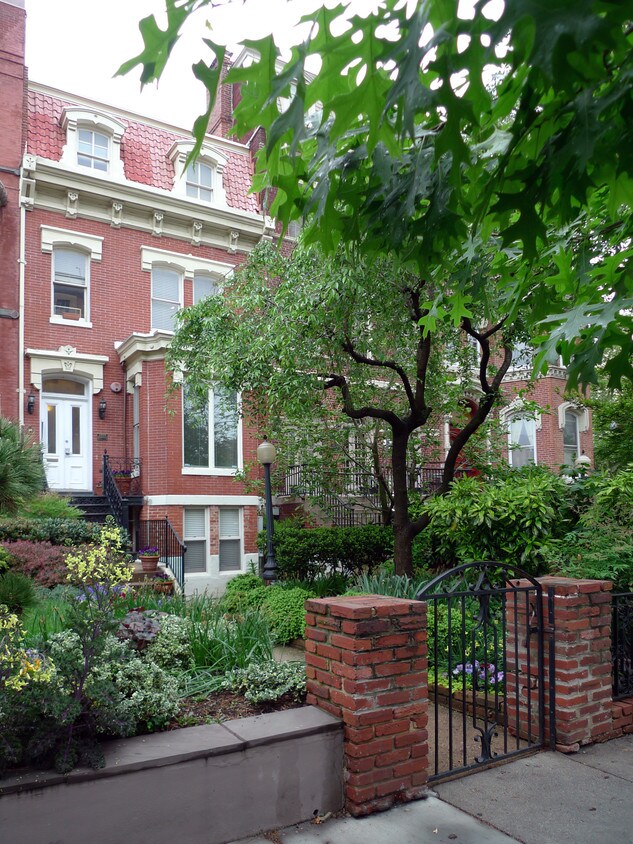 1605 16th St NW, Washington, DC 20009 Condo for Rent in Washington