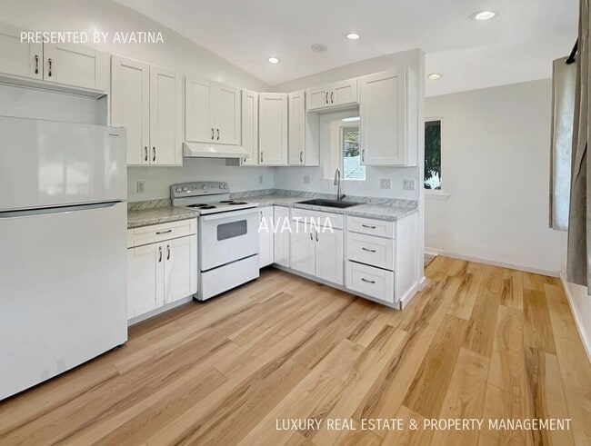 Building Photo - 1428 Ainakoa Ave
