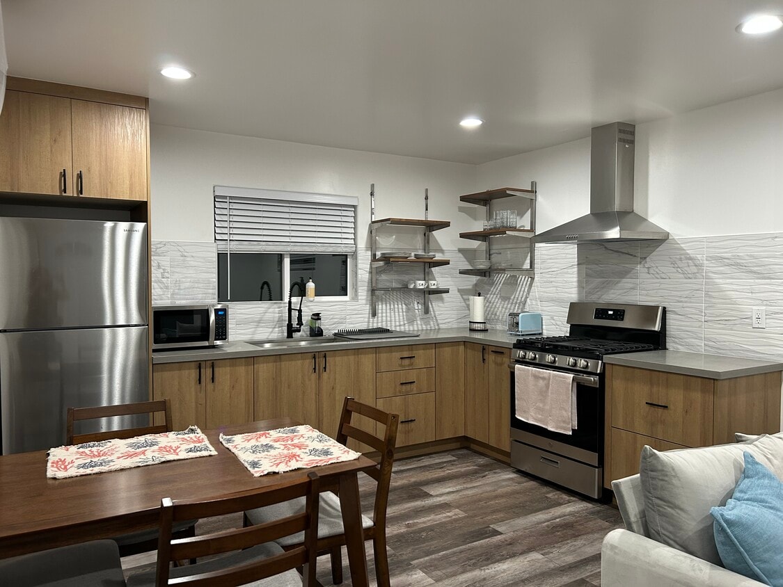 5032 Lincoln Ave, Los Angeles, CA 90042 House Rental in Los Angeles