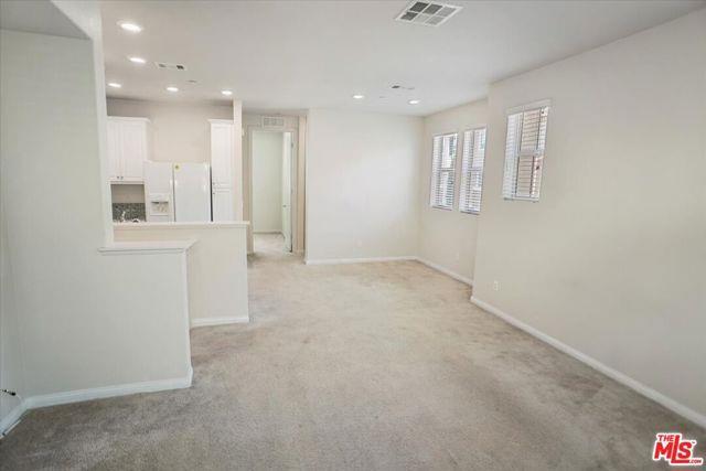 Foto del edificio - 14111 W Spruce Ln