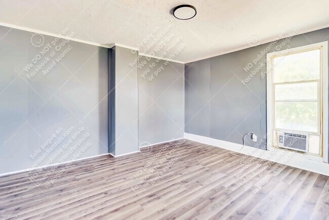 Foto del edificio - 1 br, 1 bath House - 52 N 5th Ave 3 3