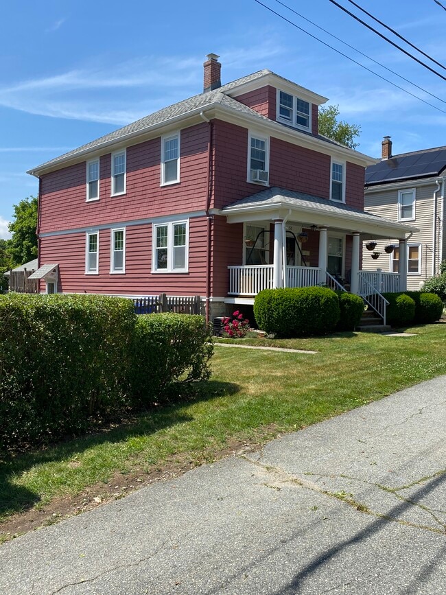 Building Photo - 51 Buckthorne Ave