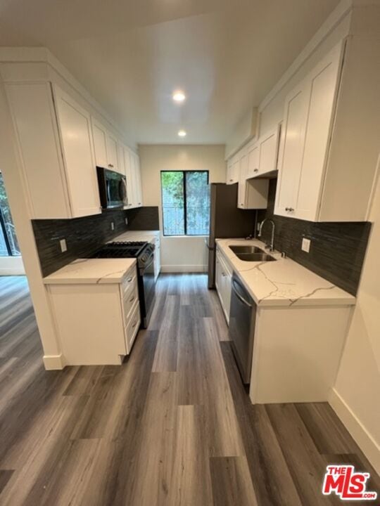 Building Photo - 11725 Darlington Ave