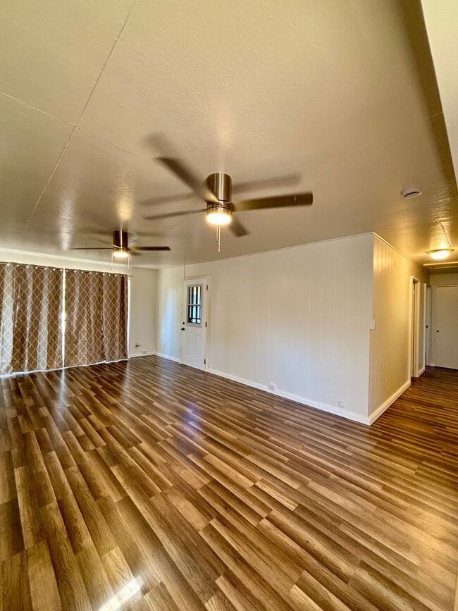 Building Photo - 95 Ohukai Rd