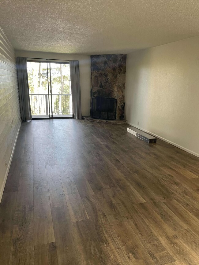 Living Room - 2663 Woodstone Pl