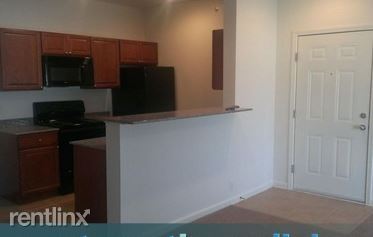 Foto del edificio - 17 Merrill Cir